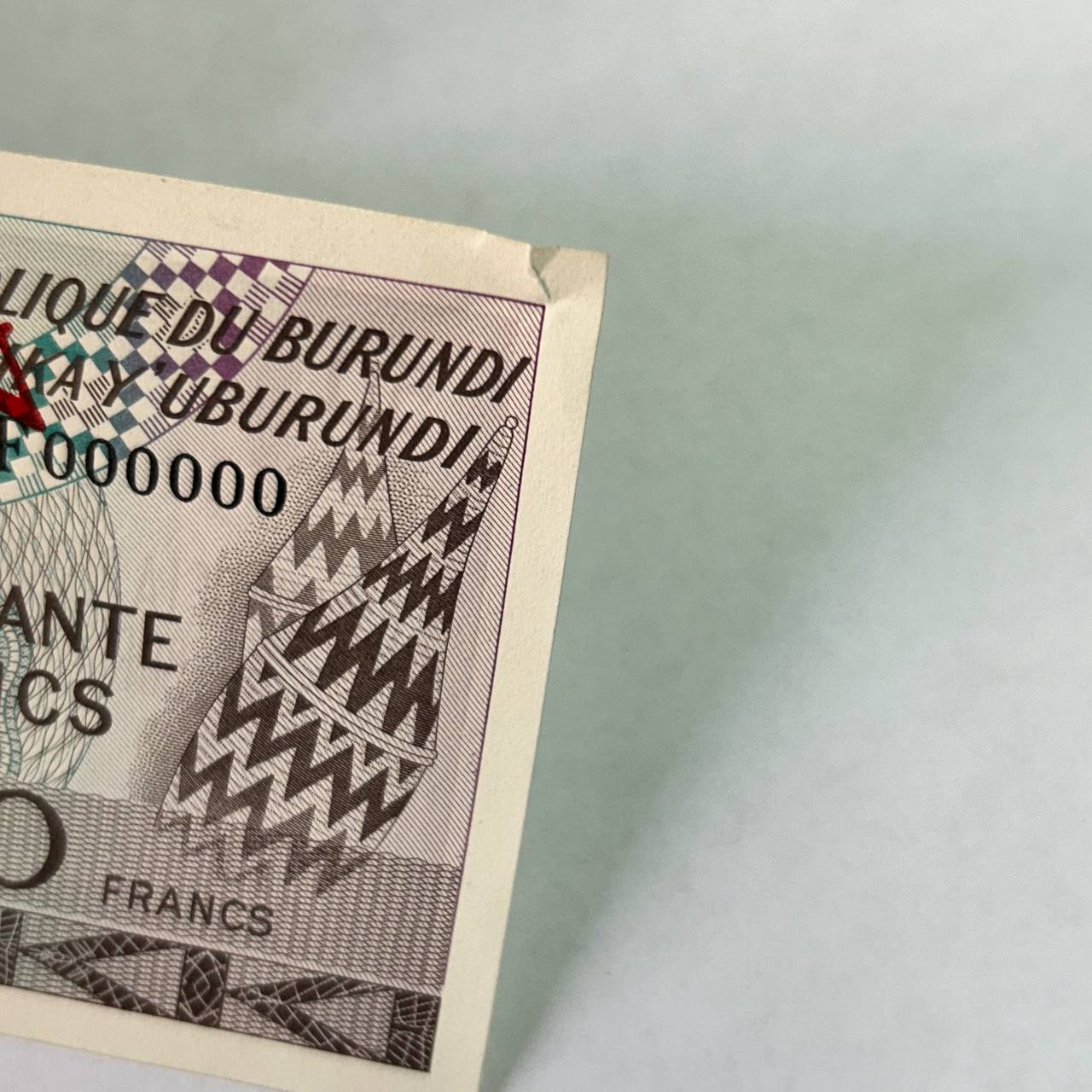 БУРУНДИ 50 ФРАНКОВ (SPECIMEN) мини 3