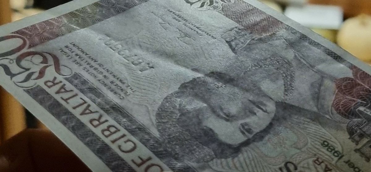 ГИБРАЛТАР 50 ФУНТОВ 3